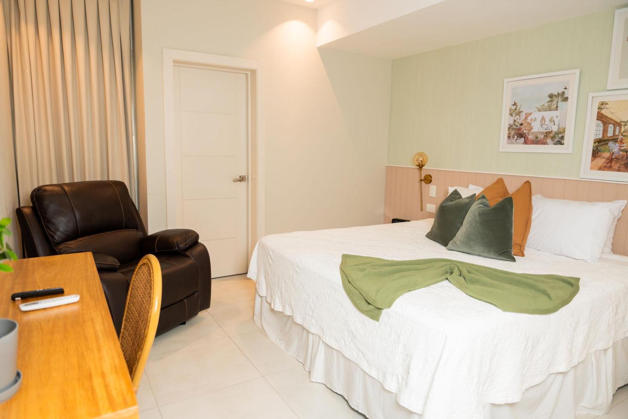 Hotel Stay Here Suites Santo Domingo Dış mekan fotoğraf