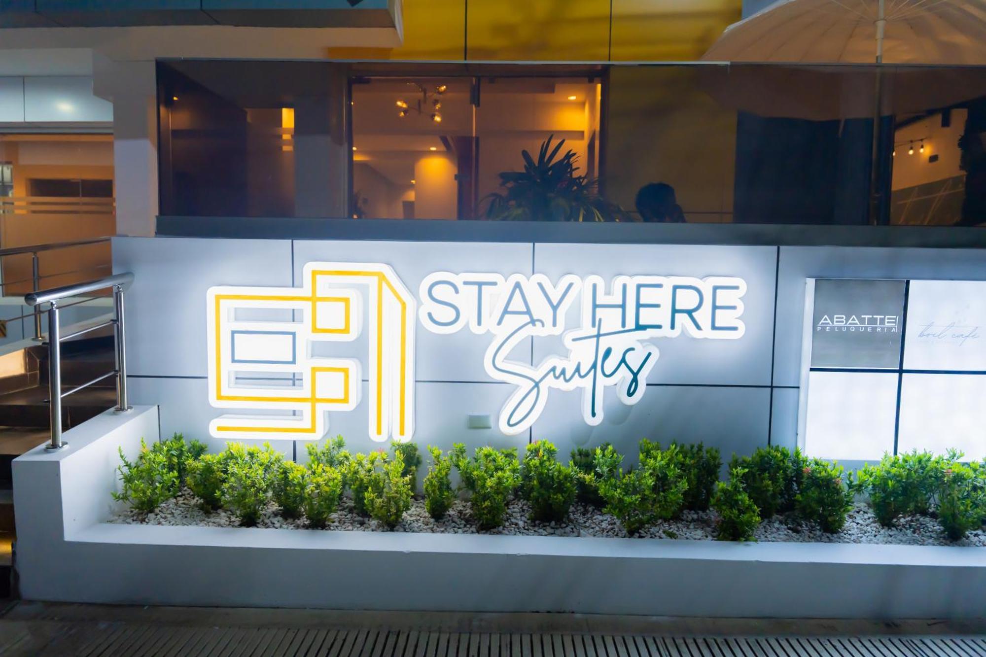 Hotel Stay Here Suites Santo Domingo Dış mekan fotoğraf